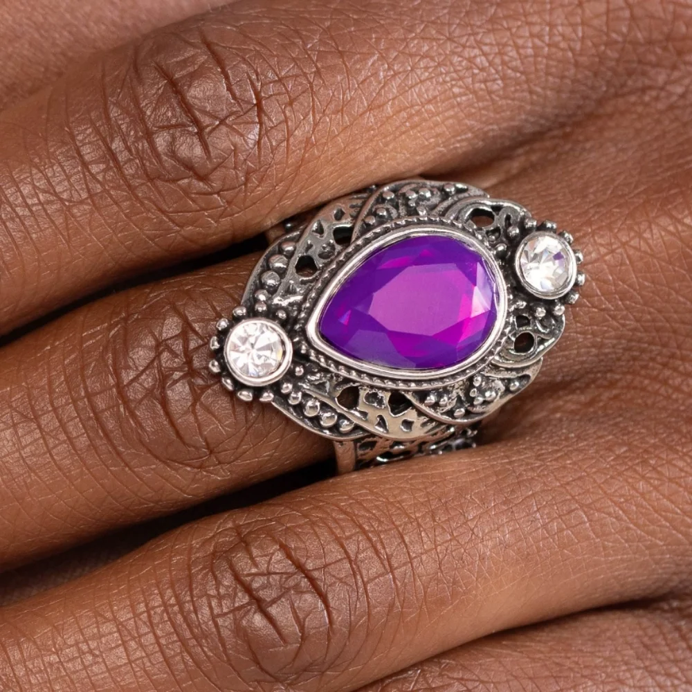 Mystical Mania Purple Ring 💜 Rhinestones - Picture 2 of 3